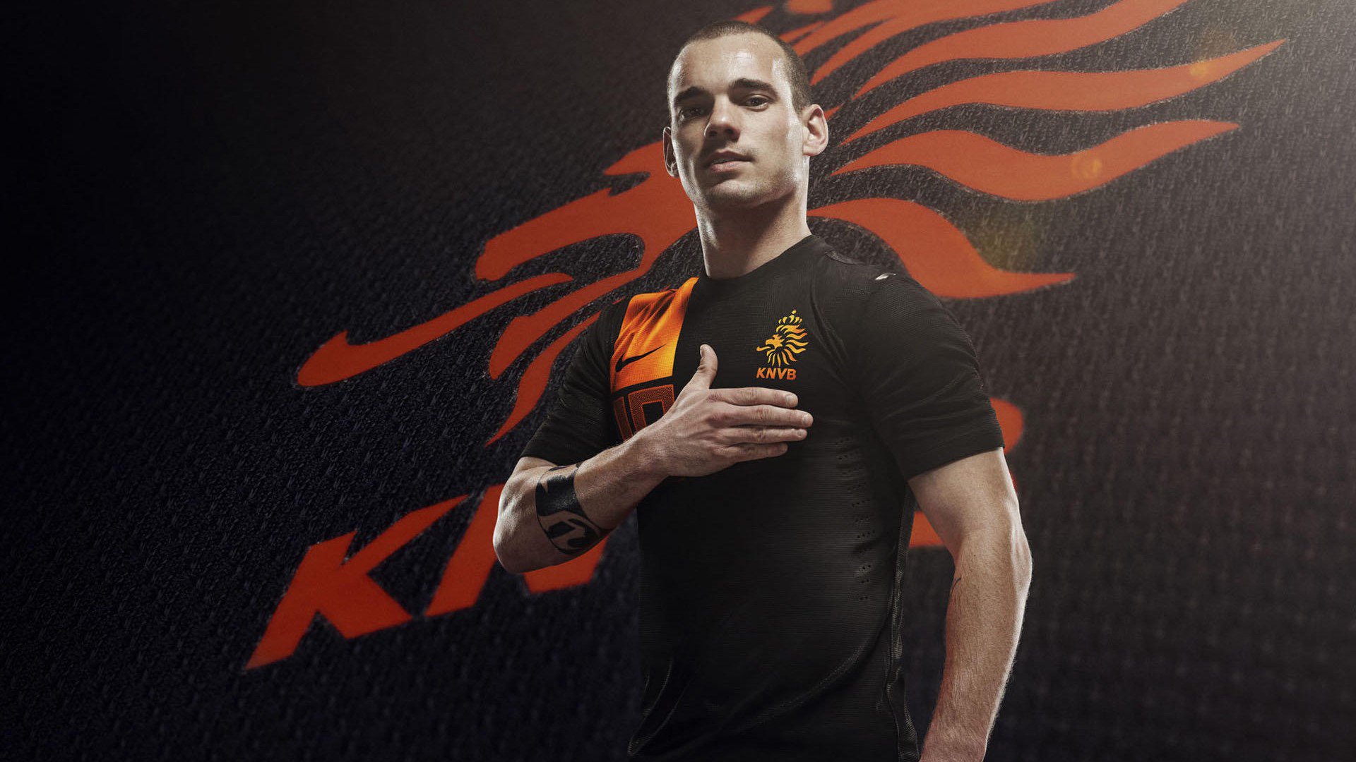 世界街头健身锦标赛 双杠单杠自重力量项目精彩纷呈